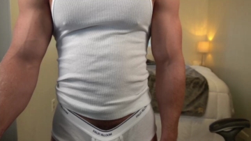 Hotmuscles6t9  16-08-2021 video footjob